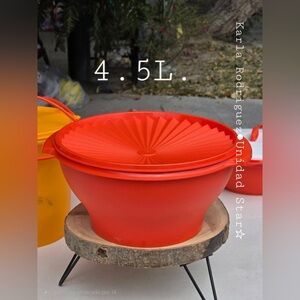 Tupperware Servalier Salad Large Serving Bowl 17 Cup New Dark orange